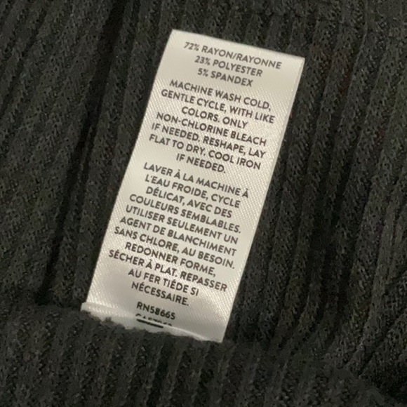 🎉 SALE NORDSTROM Black Ribbed Button Down Long Sleeve Knit Top - Picture 5 of 5